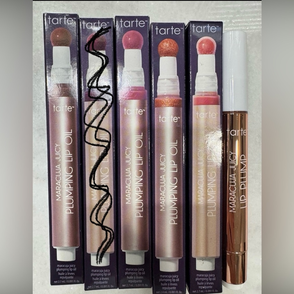 SOLD Tarte Maracuja Juicy Plumping Lip Oil Set